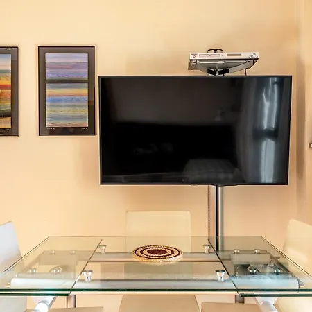 Diseno A Pie De Pista Моначиль