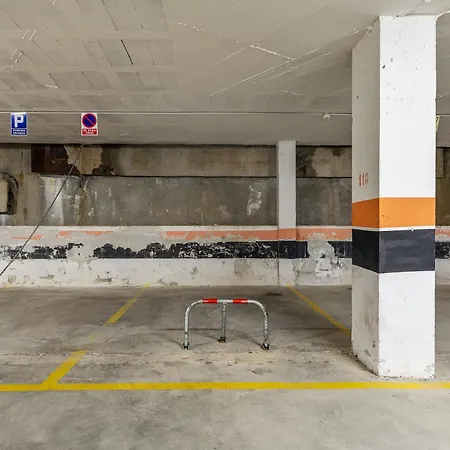 Diseno A Pie De Pista Διαμέρισμα *